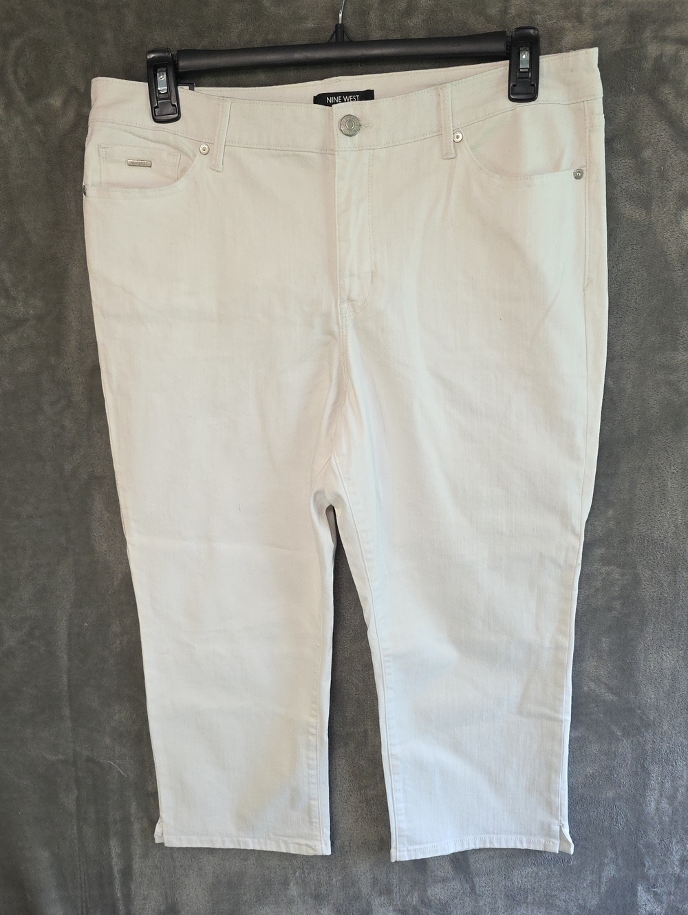 Nine West Womens White Capri